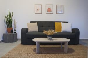 To Spitaki sas, in Santorini! - 3-star hotels in Mesariá