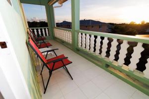 2 Bedroom Apartment at Maynards