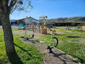 Campings Les bords du Rhone : photos des chambres