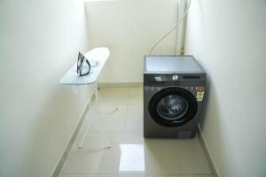 AC room with Queen Bed Gachibowli