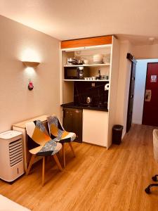 Ryan Homes Studio - in Aparthotel, La Défense