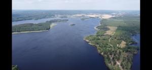Ferienhaus Kronenpark, Angelcamp mit Angelboot, Kanus, Fahrräder, Jakuzzi, uvm.