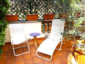 Vatican Modern Art apartment