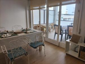 3 Bed Flat - Sleeps 5 - Wifi