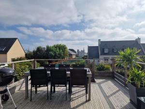 Sejours chez l'habitant Chambre en centre ville proche mer : photos des chambres