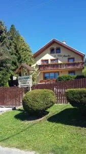 维拉马尔科酒店 - 斯塔拉·里斯拉