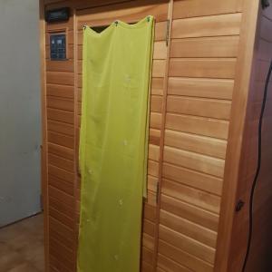 Sejours chez l'habitant Chambre dans Petit havre de paix avec piscine chauffee au coeur du Luberon : photos des chambres