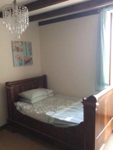 Maisons de vacances La Grange Traditional stone French Farmhouse stunning views : photos des chambres