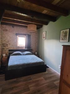 Appartements Gite de caractere jusqu'a 7 personnes : photos des chambres