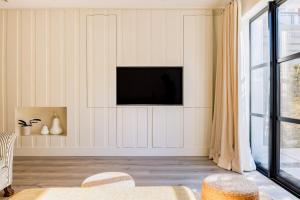 Battersea– 3 Bedroom Home with Garden