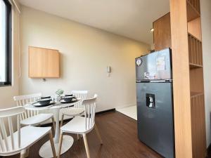 HERMOSO MONOAMBIENTE LOS ROBLES