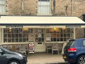 Priory Tearooms Burford with Rooms - Taynton