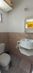 Cómodo dúplex frente al mar