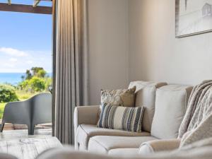 Surf Shack Arrawarra Headland