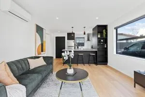 Peaceful Elegant Designated Park King Bed - 基督城