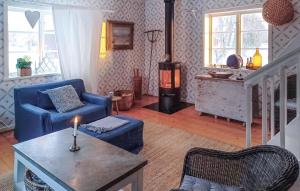 Amazing Home In Vikarbyn With Kitchen