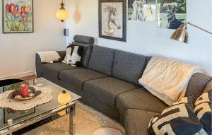 Beautiful Home In Söderköping With Wifi