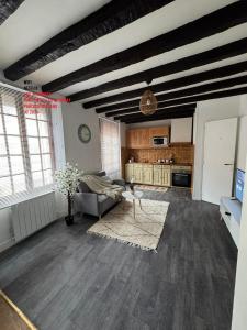 Appartements Logement 2 pieces 36m2, CDG Airport, Disneyland Paris, Asterix, Parc des expo, 10min gars de Chelles : photos des chambres