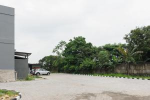 Sans Hotel Cibanteng Dramaga Bogor