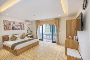 Phòng Loại Sang Giường Đôi (Deluxe Double Room)