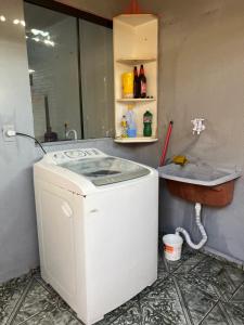 Residencial Casas 1 e 2 quartos Tv Ar Estacionamento Wifi Próximo ao Centro e Paraguai