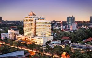 Khách Sạn Sofitel Saigon Plaza 
