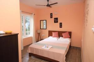 Moonlight Chillers By LexStays