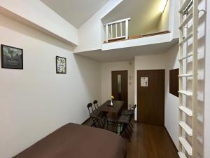 Guest house TAKAMIYA INN