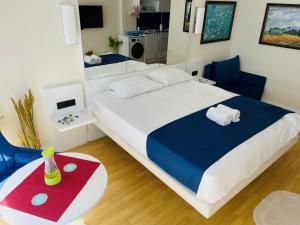 Batumi sea view apartment in the exclusive Orbi City residence