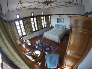 Altın Çeşmeli Konak