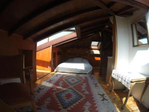 Altın Çeşmeli Konak