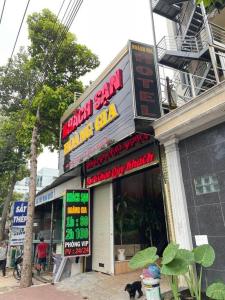 Hoàng Gia Hotel - 1224 CMT8 Bình Dương - by Bay Luxury