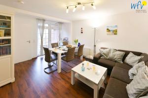 Familienhaus im Dorfgroden 27 Ferienwohnung Zugvogel