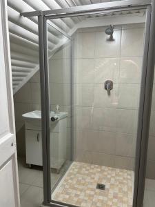 Fyndraai bachelors flat