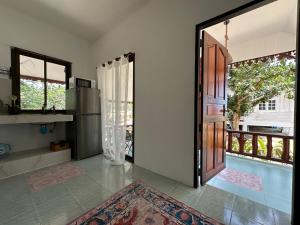 Cozy house in Chaloklum