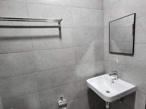 Urban Muji Retreat Suites #3BR #2carparks