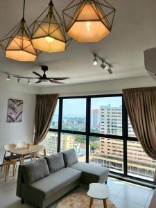 Urban Muji Retreat Suites #3BR #2carparks