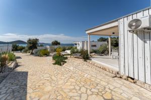 Sunshine Villa Buqez