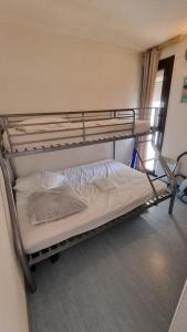 Gruissan-Port-T3-2chambres-5pers-43m2-Parking-Clim-Piscine-Valerie