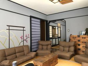 The Bohemians Shelter