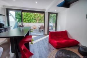 Studio de 40m2 avec terrasse privée, gare à 5 min