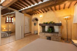 Borgo Mommialla Casa dellartista