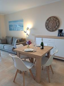 Esmeralda Seaview-Suites