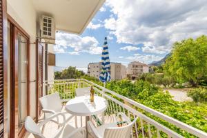 Suite with Terrace room in Apartments Palmero