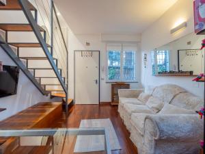 Xenia Apartments - Urban Oasis with terrace