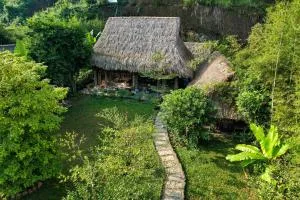 Dinh Gia Trang - Homestay & Coffee - Dồng Banh