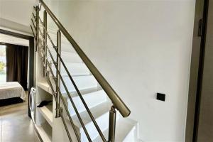 White Lion Apartment N2 Kallithea