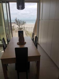 Appartements Appartement de 90m2 en FRONT DE MER, direct plage : photos des chambres