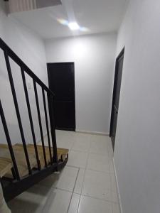 Nuez de la Isla "Paquita Apart" SHOPPING a 5 cuadras! Monoambientes