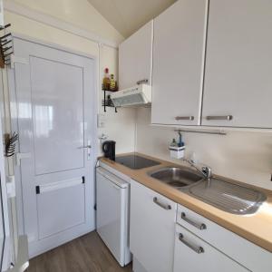 Slaapstrandhuisje Sleeping Beach House 676 Dishoek aan Zee